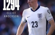 迎首秀，埃利奥特-安德森是第1294位代表英格兰队出场的球员